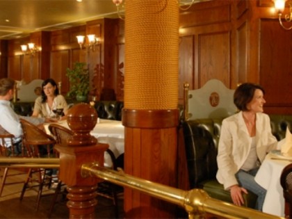 照片: Kurhaus am Inselsee